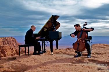 The Piano Guys - Love Story Meets Viva La Vida