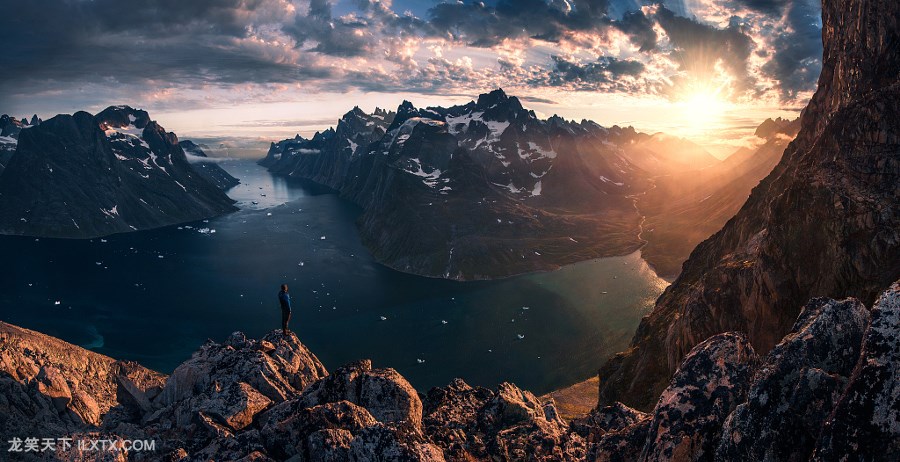 1.Somewhere Only We Know by Max Rive